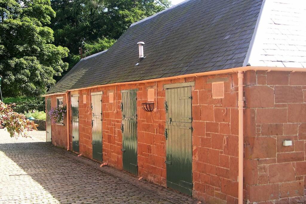 Harleyburn Cottages - Stables And Saddlery Melrose Exterior foto